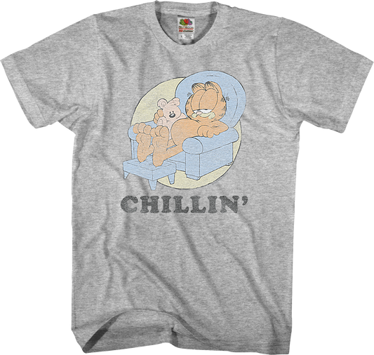 Chillin' Garfield T-Shirt